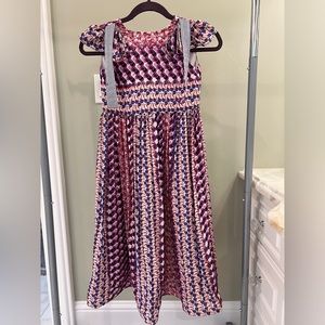 Little girls long dress with zipper. Size 8-10